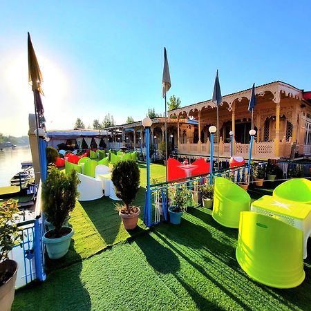 Aziz Palace Group Of Houseboats Srinagar  Ngoại thất bức ảnh